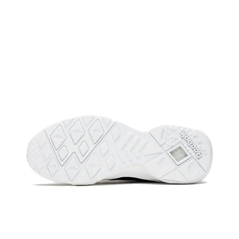 Reebok Aztrek Low Top Running Shoes Women's Black White-4