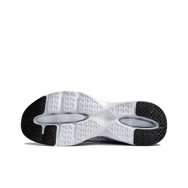 XTEP Cushioning Anti Slip Wear Resistant Breathability Low Top Running Shoes Men's White Green-3