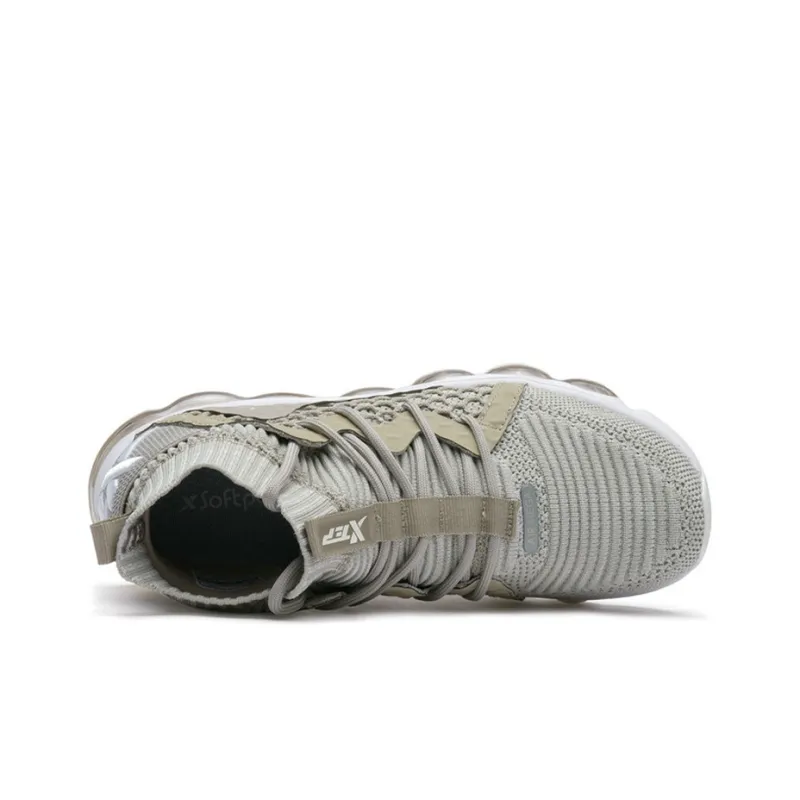 XTEP Generation 1 Air Cushion Lightweight Breathable And Wear Resistant Cushioning High Top Running Shoes Women's Beige-3