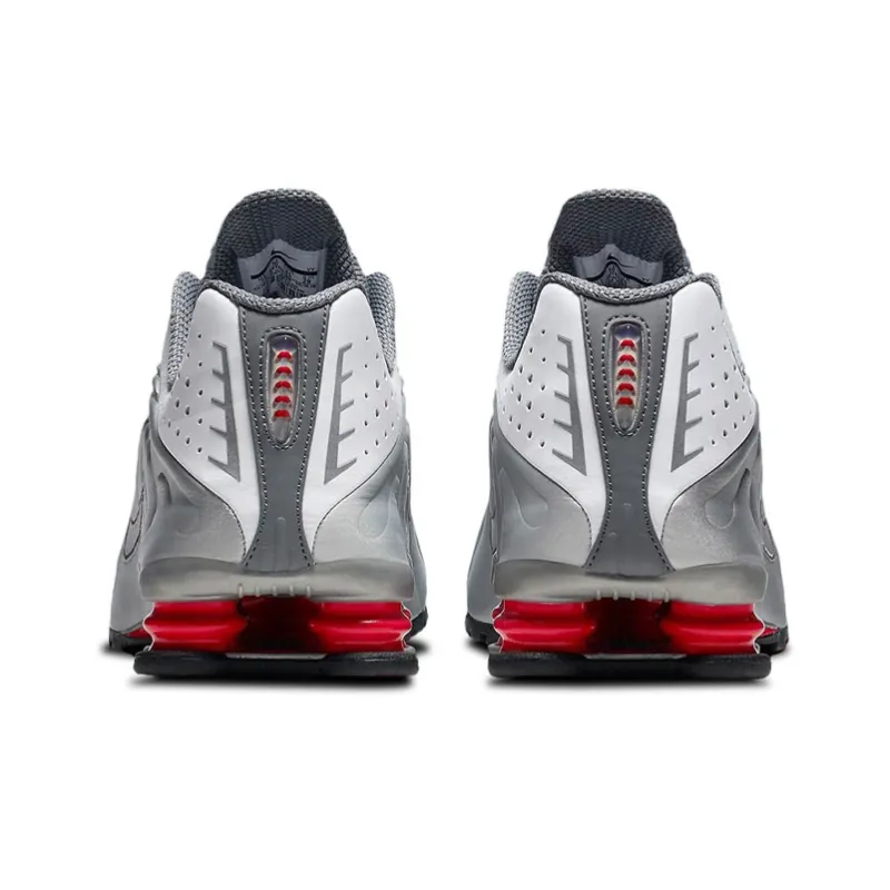 Nike Shox R4 Metallic Silver Comet Red 2018-4