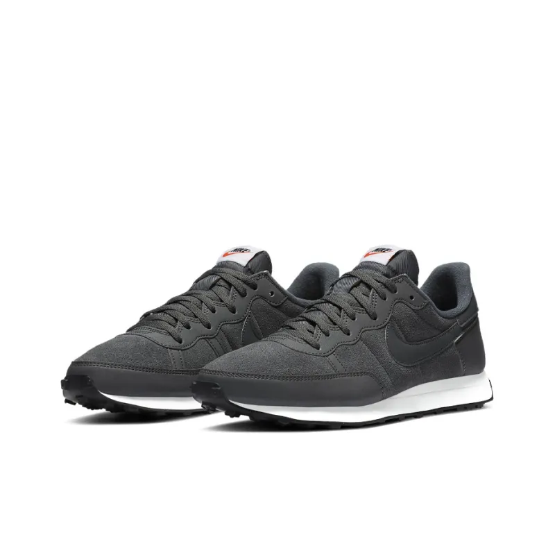 Nike Challenger Og Se 'Iron Grey Black'-2