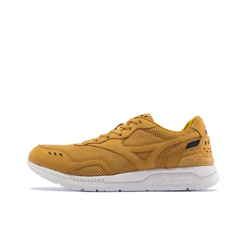Mizuno Legend Desert Yellow