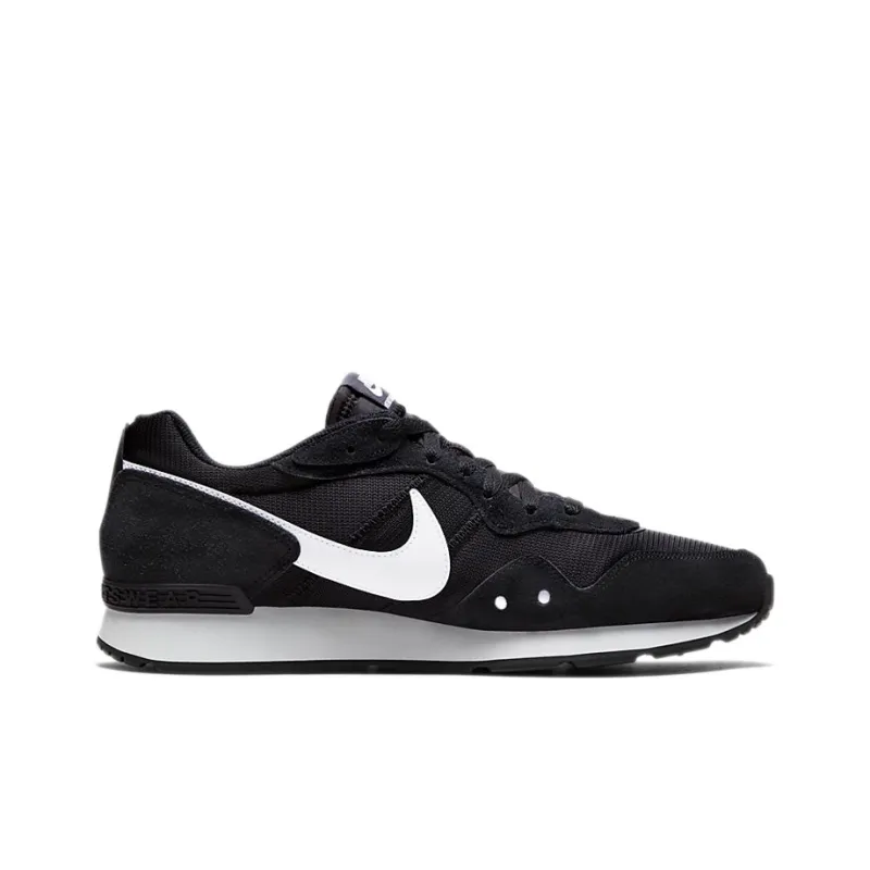 Nike Venture Runner 'Black White'-1