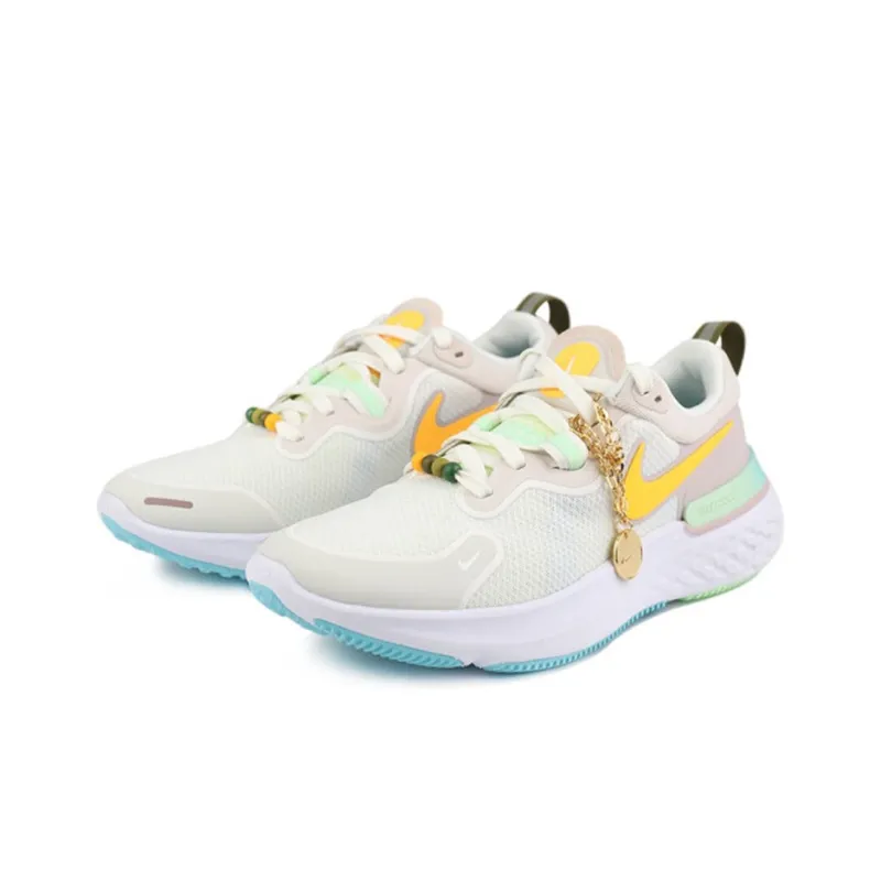 Nike React Miler 'Sail Laser Orange' Women's-1