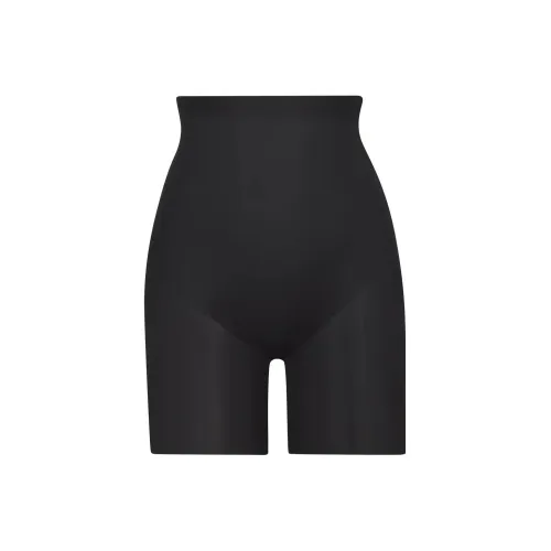 SKIMS BARELY THERE LOW BACK SHORT Casual Shorts Women's ONYX/Black
