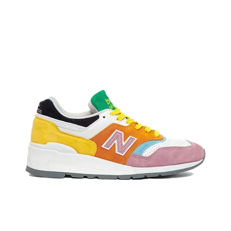 New Balance 997 STAUD Women's-1