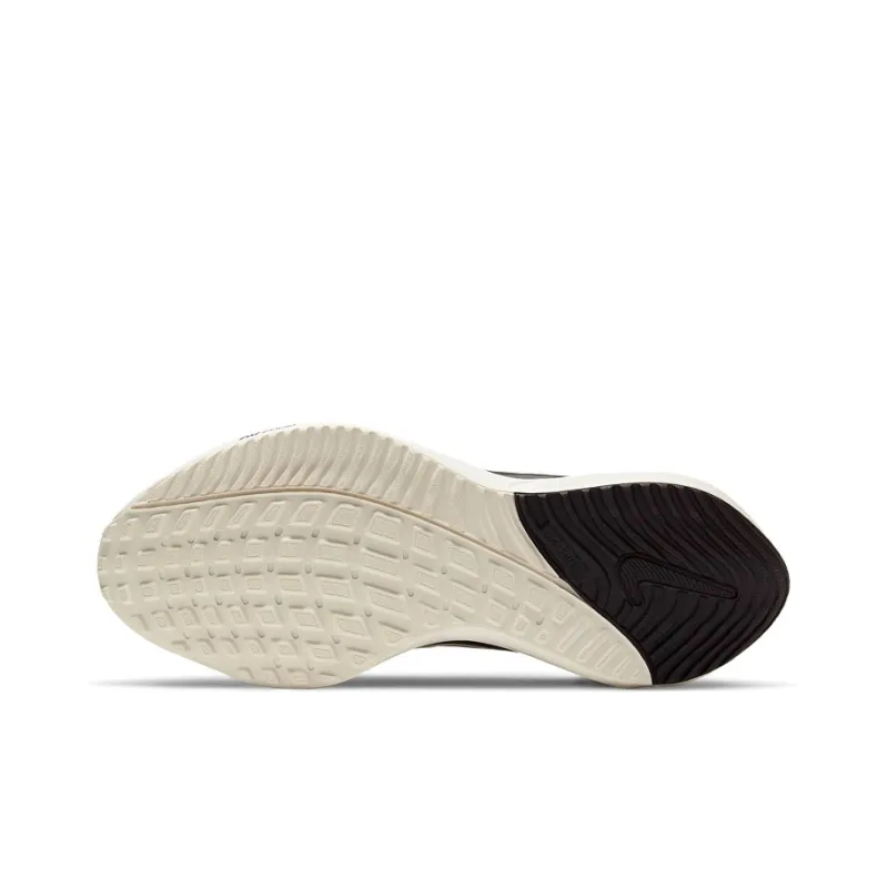 Nike Air Zoom Vomero 15' Black Golden' Women's-5