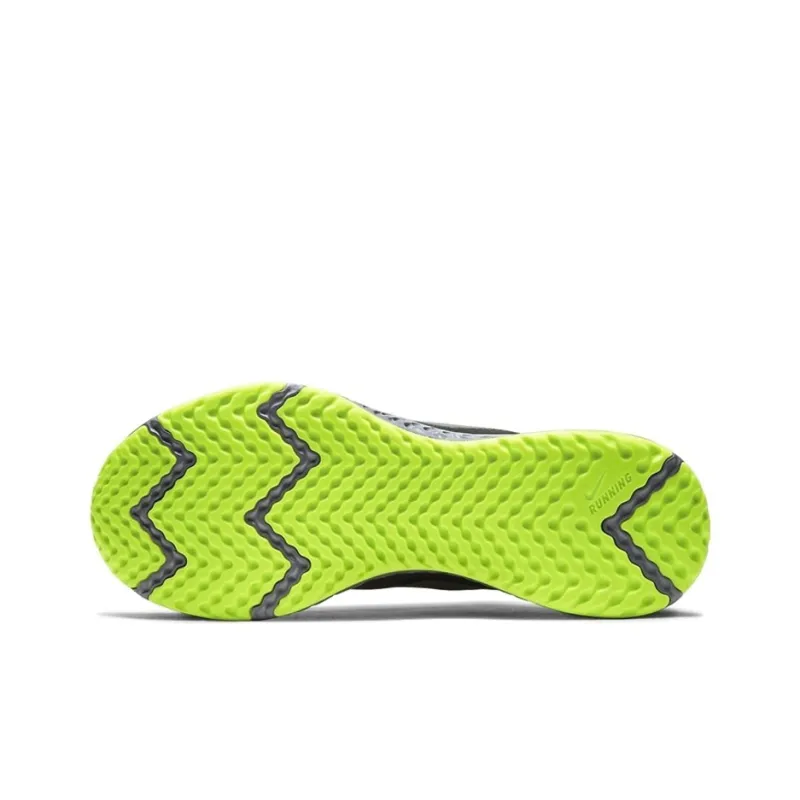 Nike Revolution 5 'Black Volt Green'-4