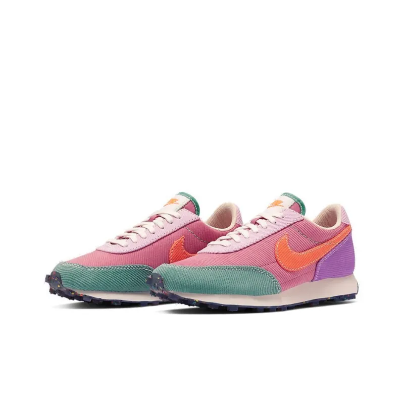 Nike Daybreak Corduroy Desert Berry Women's-2