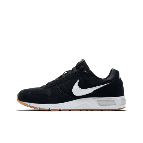 Nike Nightgazer Black White