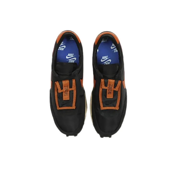 Nike Daybreak Pocket Black Women's-1