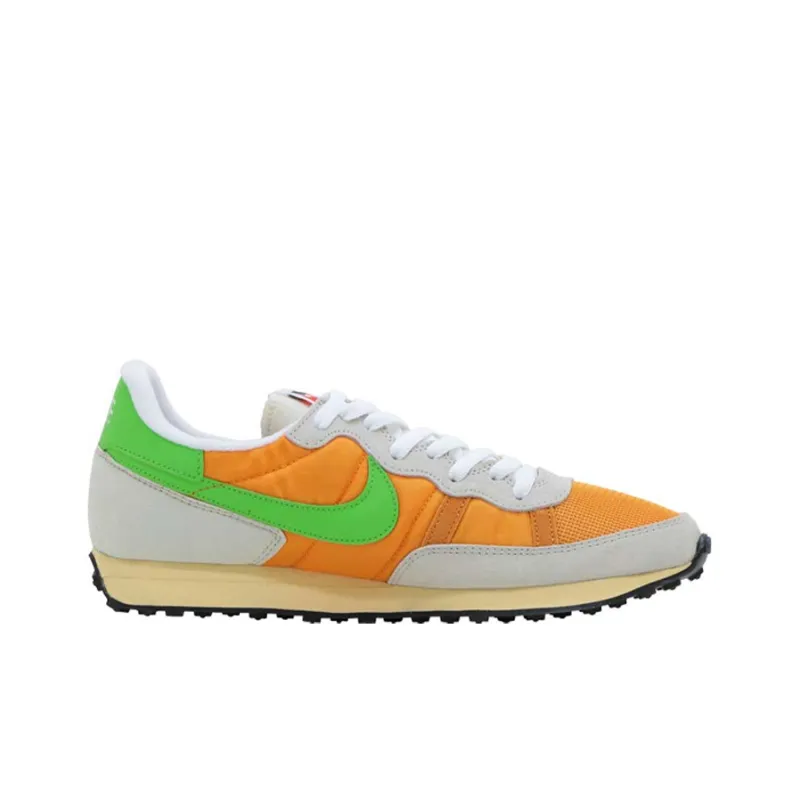 Nike Challenger Og Label Maker Kumquat-1
