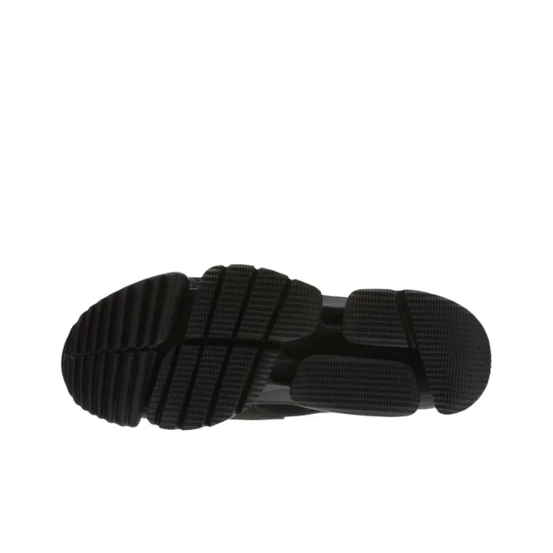 Reebok Run.r 96 Triple Black-5
