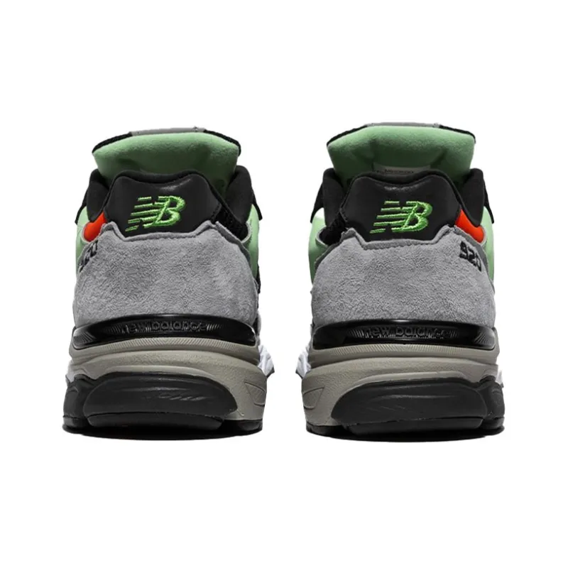 New Balance 920 Black Grey Mint-4