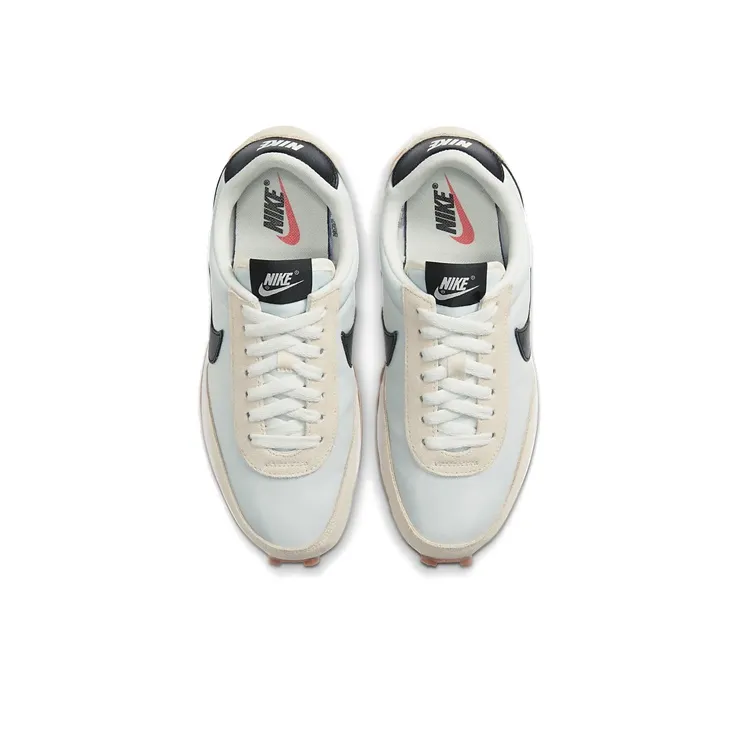 Nike Daybreak Pale Ivory Spruce Aura Women's-3
