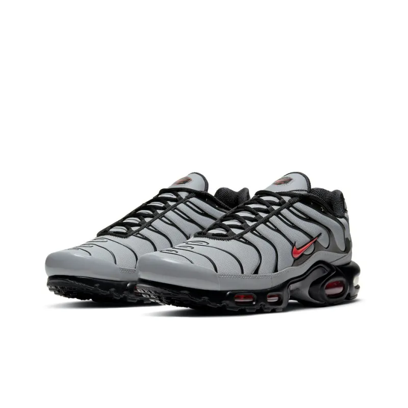 Nike Air Max Plus Wolf Grey Black Crimson-1
