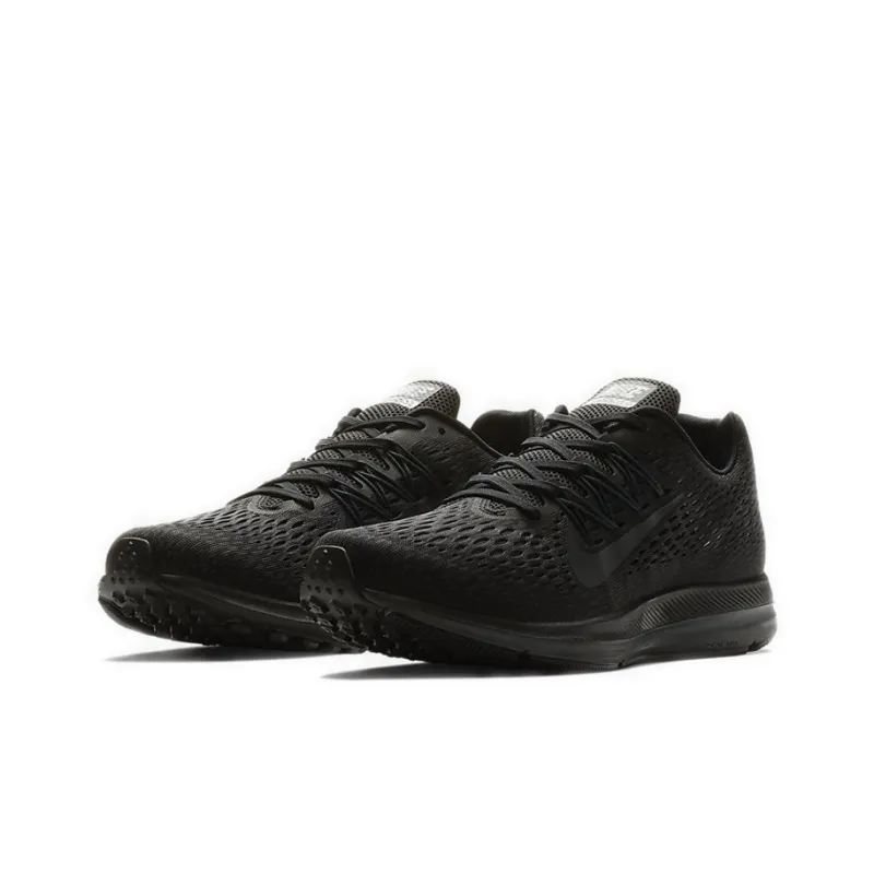 Nike Air Zoom Winflo 5 'Triple Black'-2