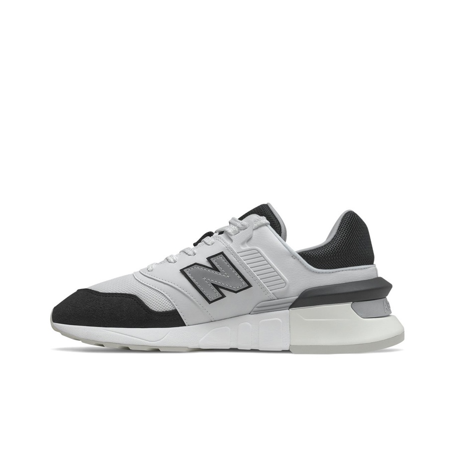 New balance 997s black hotsell