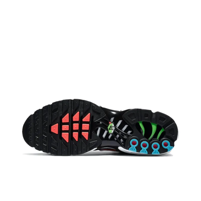 Nike Air Max Plus Worldwide Pack Crimson Green-5