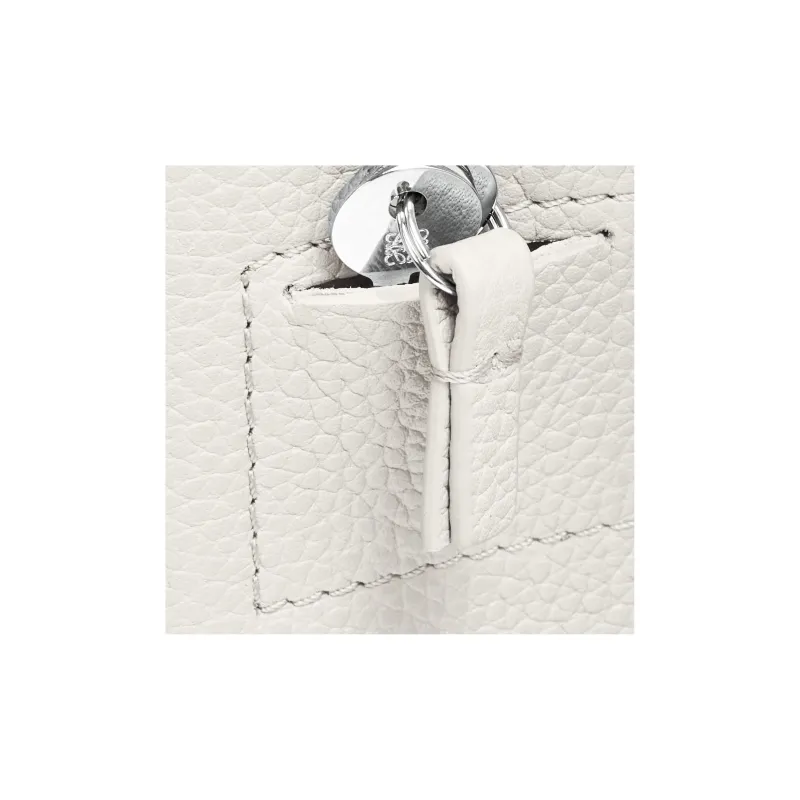 LOEWE Amazona Handbags-6