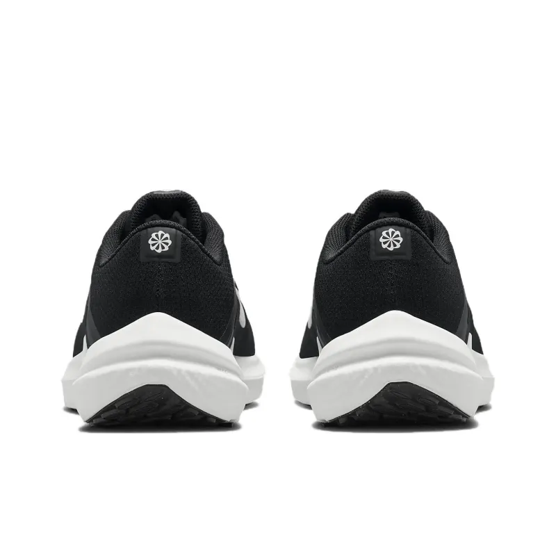 Nike Air Zoom Winflo 10 Extra Wide 'Black White'-4