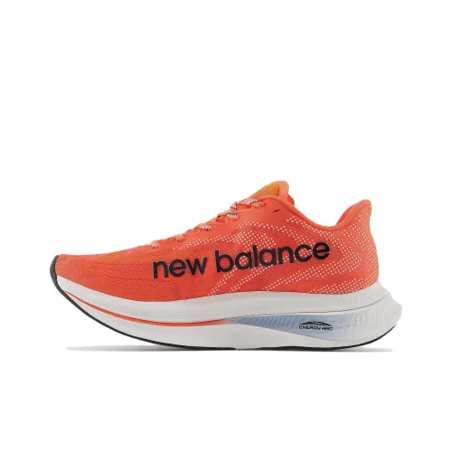 New Balance FuelCell SuperComp Trainer V2 Orange