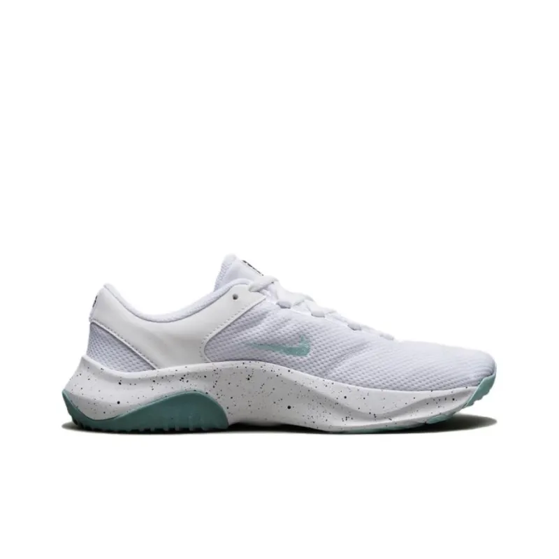 Nike Legend Essential 3 Women's-1