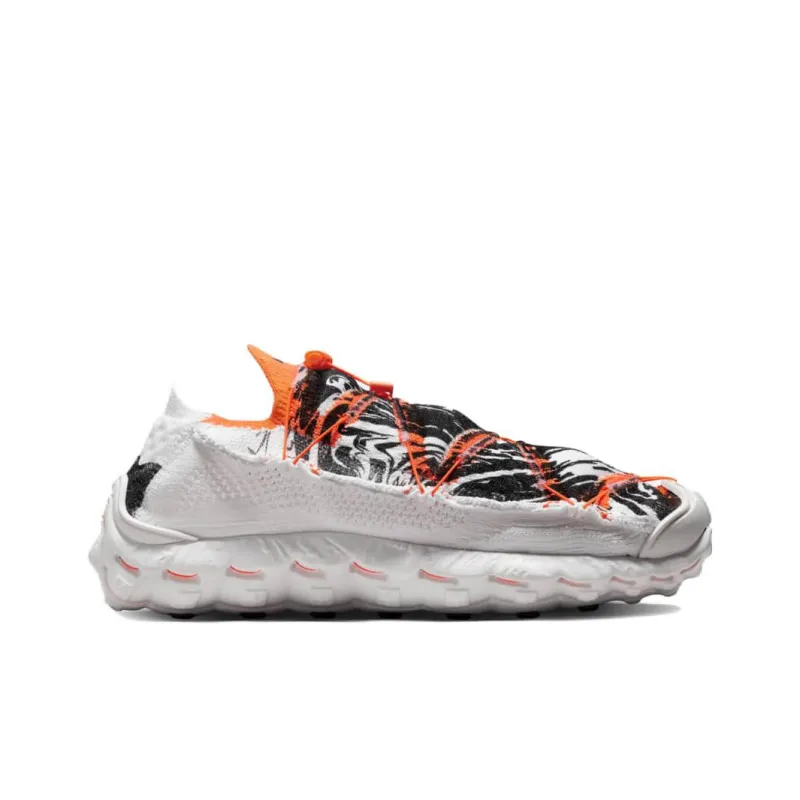 Nike Ispa Mindbody Koi Fish-1