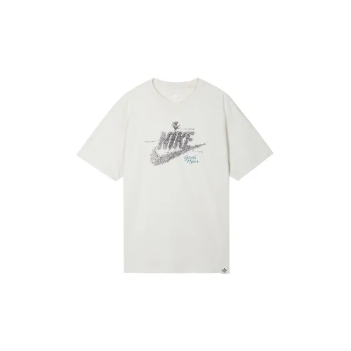 Nike T-Shirts Men Light Bone