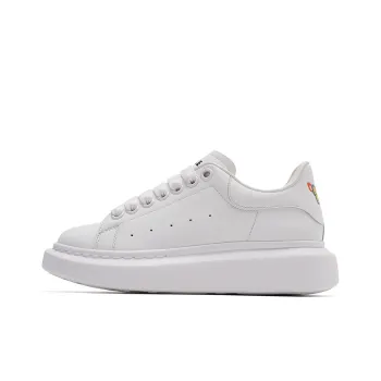 ELLE WONDER Capsule Collection Low-Top Skateboard Shoes Women's