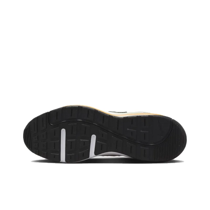 Nike Air Max Ap 'Light Orewood Brown'-4