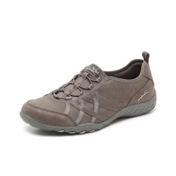Skechers Breathe-Easy Slip-Resistant Low-Top Casual Shoes Women's