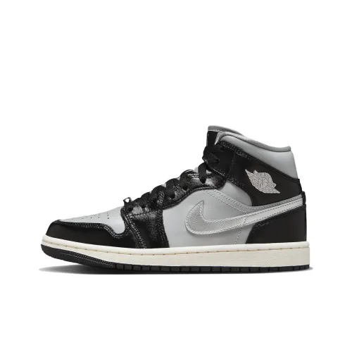 Jordan 1 Black Chrome