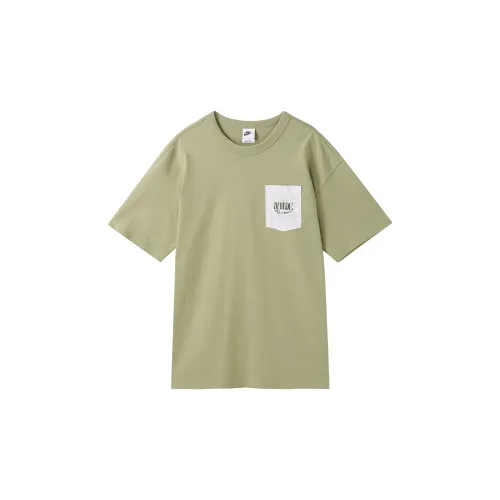 Nike T-Shirts Men Olive Green