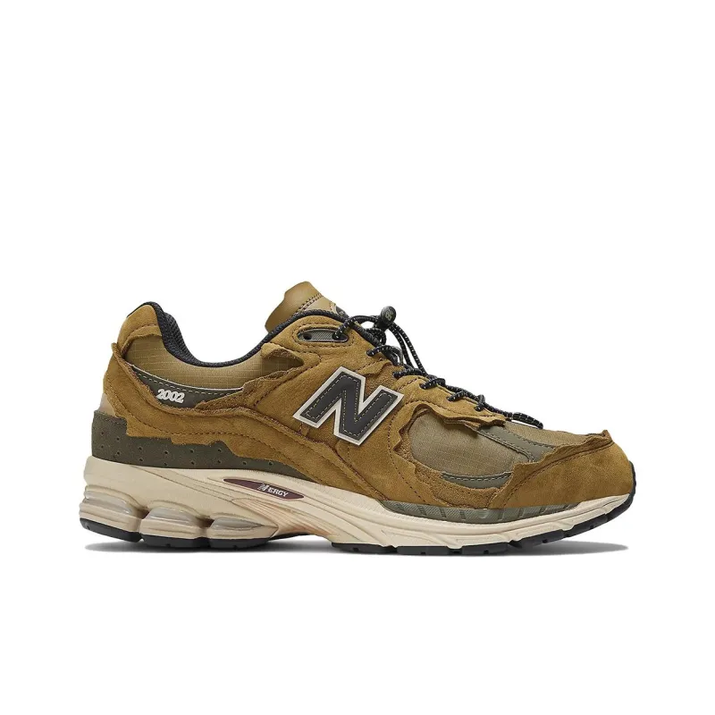 New Balance 2002R Protection Pack High Desert-1