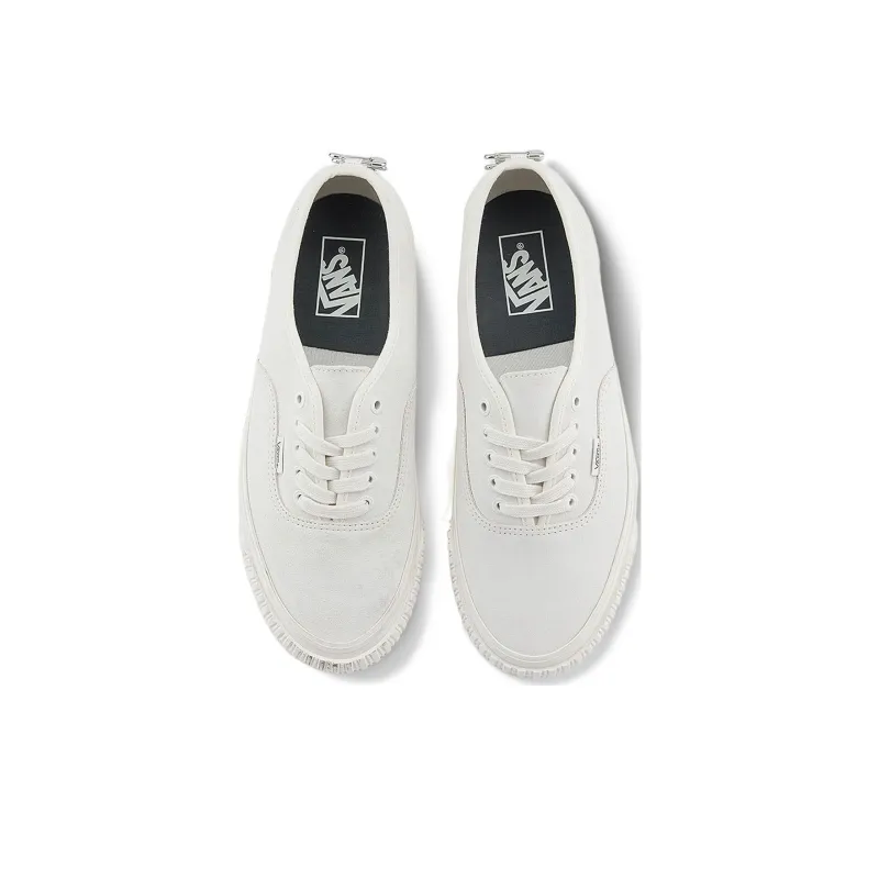 Authentic Vans 44 Lug Dx 'Metal Hardware White'-3