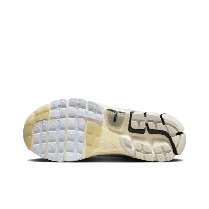 Nike Zoom Vomero 5 Supersonic Light Bone Black-5