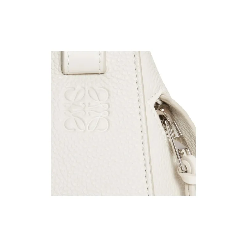 LOEWE Hammock Soft Grain Cow Leather Shoulder Bag, Crossbody Bag, Handbag Women's Soft White-5