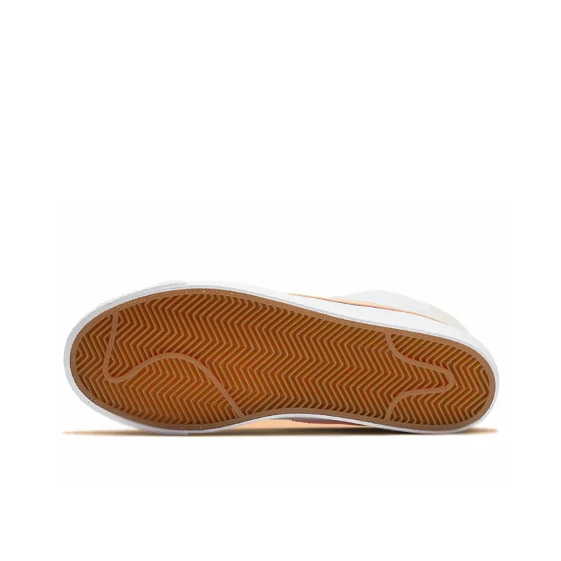 Nike Blazer Mid SB Core Gold-4