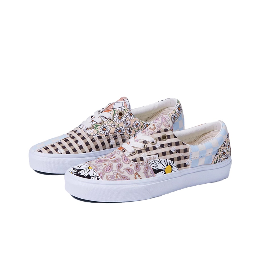 VANS★ERA MEADOW PATCHWORK★チェック柄★ペイズリー柄★花柄 Vans Patchwork Era Checkered Floral Patch Sneakers Womens