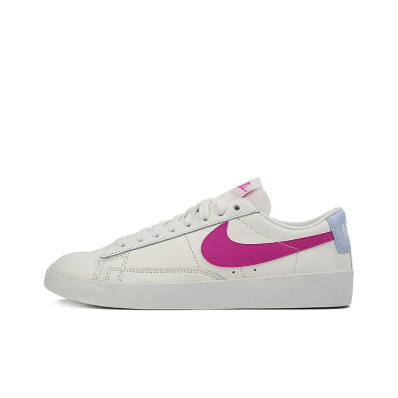 Nike Blazer Low Le Sail Women's-0