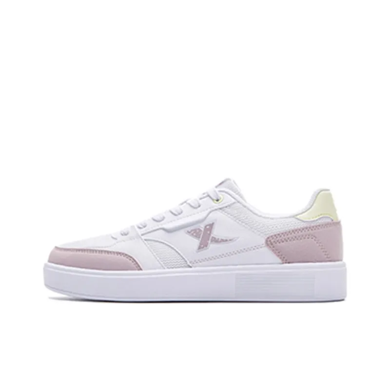 XTEP Youth Skateboard Shoes Women's Beige Pink-0