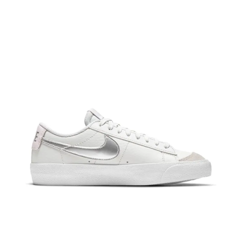 Nike Blazer Low '77 GS 'Platinum Tint Metallic Silver'-1