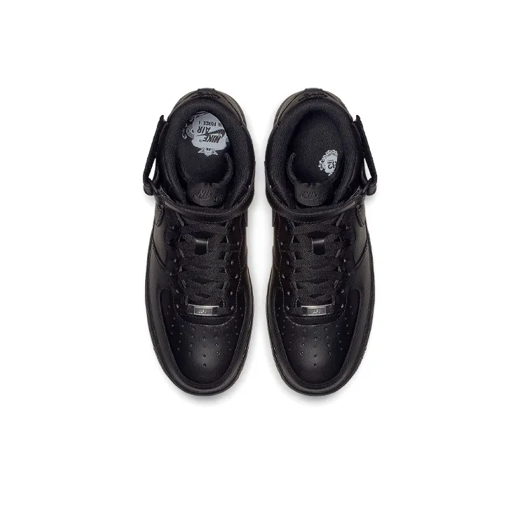 Nike Air Force 1 Mid "Triple Black"-3