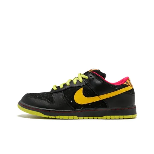 Nike SB Dunk Low Space Tiger