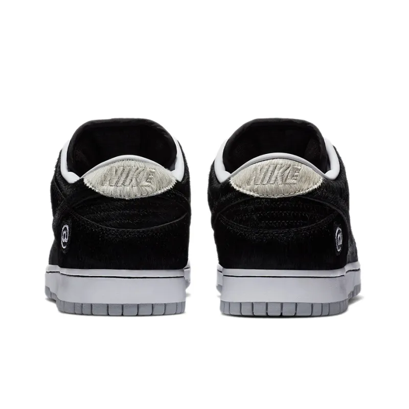 Nike Sb Dunk Low Medicom Toy 2020-4