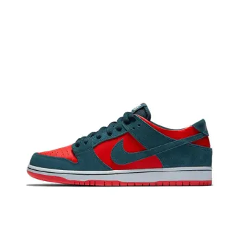 Nike SB Dunk Low Reverse Shark