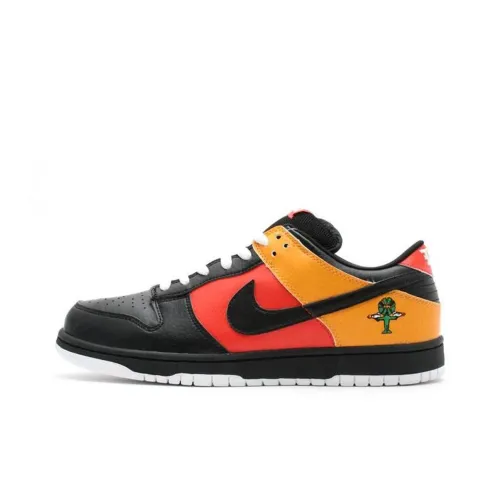 Nike SB Dunk Low Raygun