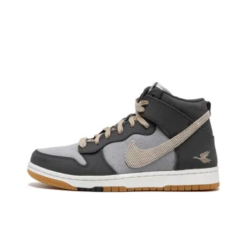 Nike Dunk Cmft Swoosh Sporting Club
