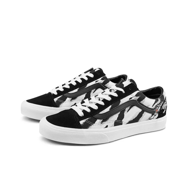 Vans Unisex Style 36 Low Top Sneakers Black/White-1